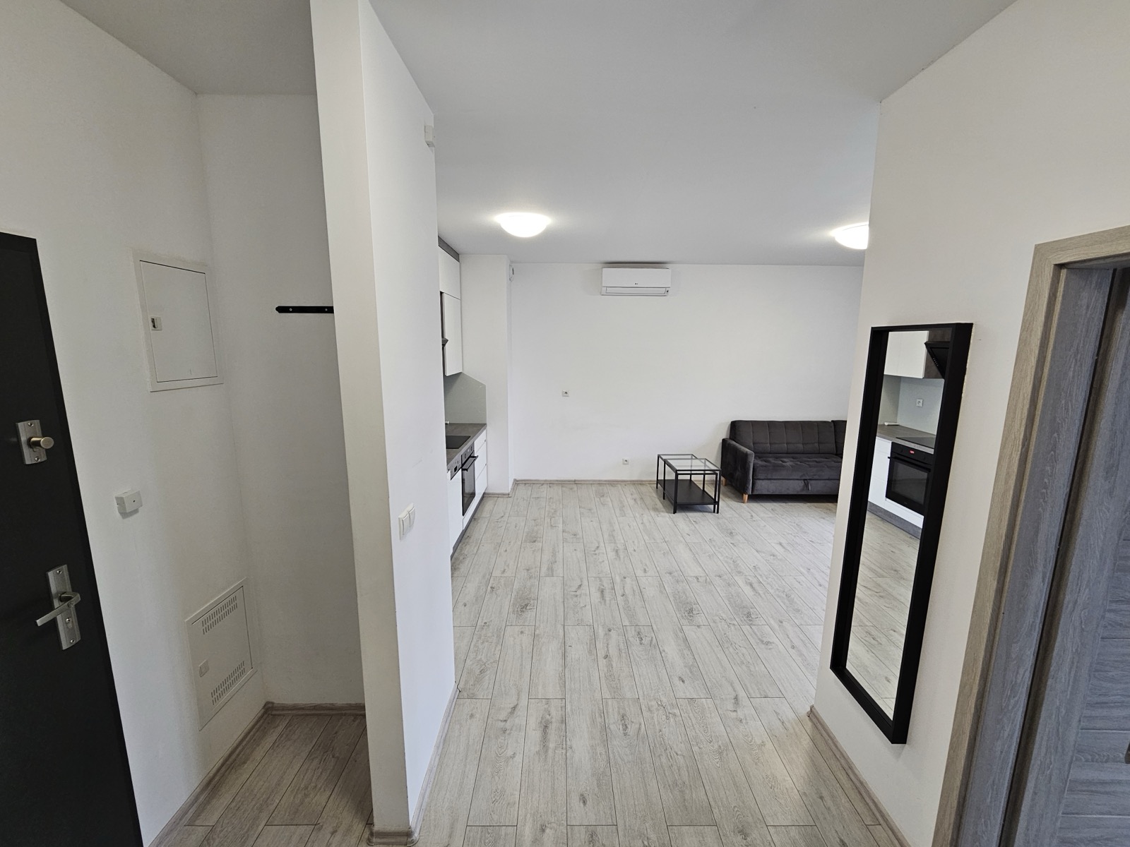 Korytarz – widok na salon